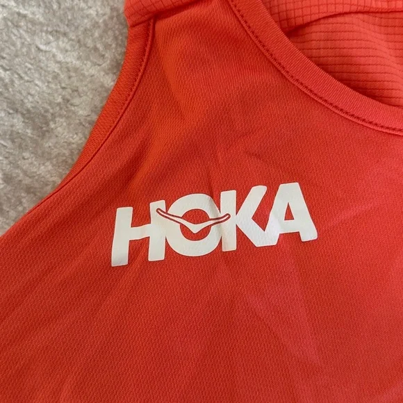 Orange HOKA running tank - Picture 3 of 3